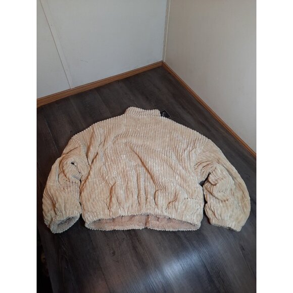Zaful Women’s beige Sherpa Coat Size XL Zip Front cropped Fleece Jacket - Picture 6 of 8